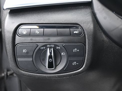 Used 2021 INFINITI QX50 Luxe w/ Appearance Package image 21