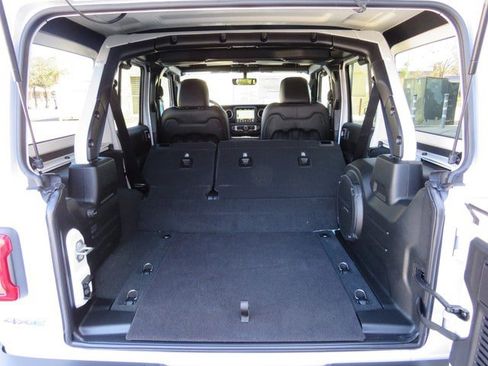 New 2023 Jeep Wrangler Rubicon w/ Steel Bumper Group image 37