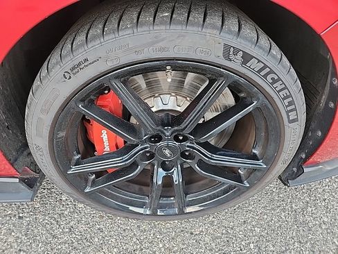 Used 2021 Ford Mustang Shelby GT500 w/ Technology Package RWD image 43