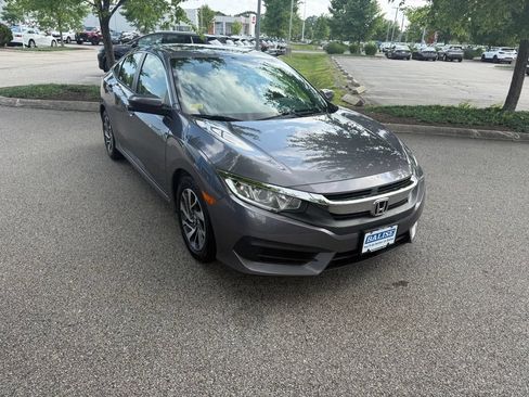Used 2016 Honda Civic EX image 7