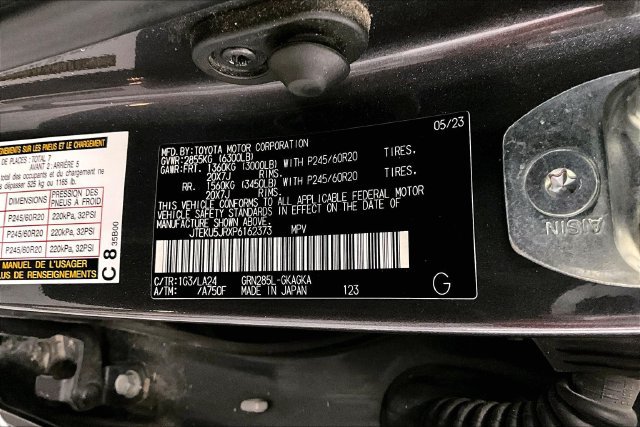 Used 2023 Toyota 4Runner Limited AWD/4WD image 39