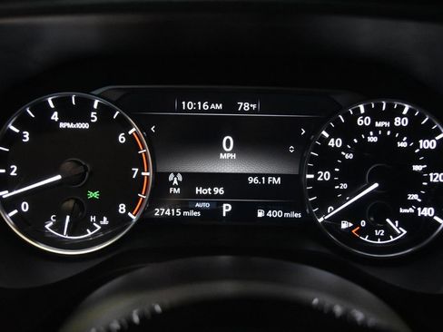 Used 2023 Nissan Rogue SV w/ SV Premium B Package image 20