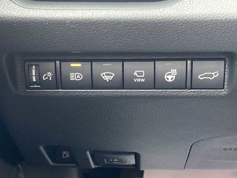 Used 2022 Toyota RAV4 XSE image 22