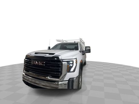 New 2025 GMC Sierra 2500 Pro w/ Convenience Package RWD image 3