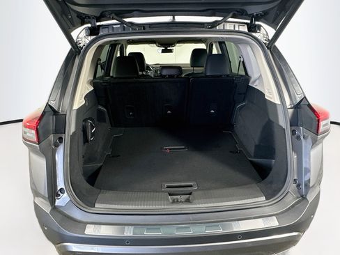 Used 2023 Nissan Rogue SL AWD/4WD image 28