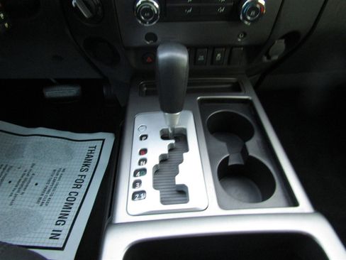 Used 2012 Nissan Titan SV w/ SV Value Truck Pkg image 27