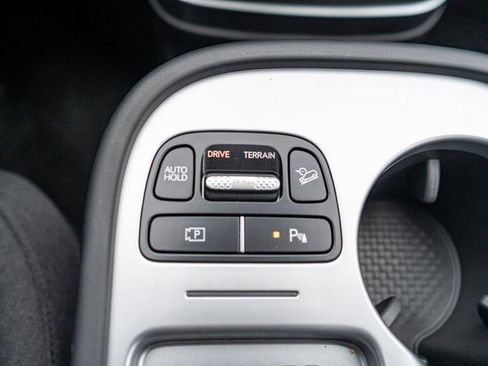 New 2026 Hyundai Ioniq 9 SE image 39