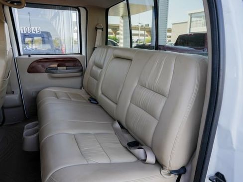 Used 2001 Ford F350 Lariat AWD/4WD image 42