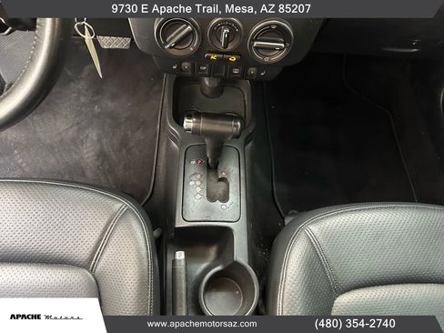 Used 2007 Volkswagen Beetle 2.5 Convertible 2D image 22