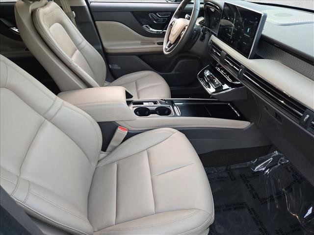 Used 2023 Lincoln Corsair FWD image 21