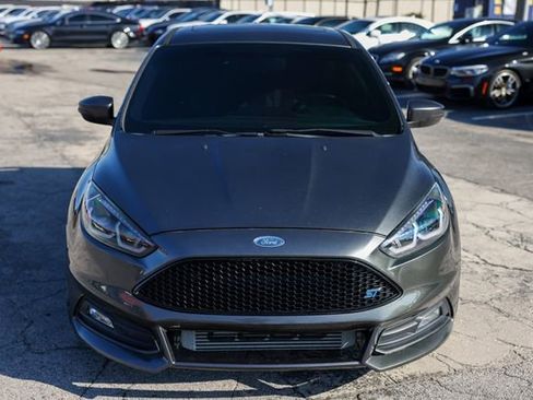 Used 2016 Ford Focus ST image 24