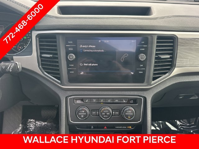 Used 2020 Volkswagen Atlas Cross Sport SE w/ Panoramic Sunroof Package FWD image 24