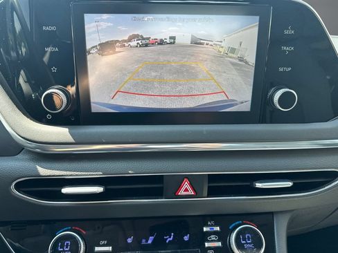 Used 2021 Hyundai Sonata SEL FWD image 21