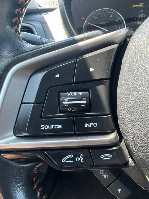 Used 2021 Subaru Crosstrek 2.5i Limited w/ Moonroof Package 2 AWD/4WD image 11
