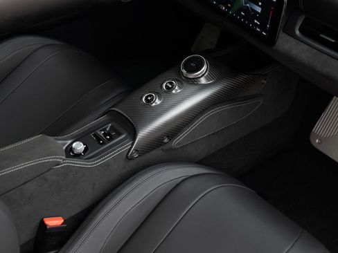 Used 2023 Maserati MC20 Spyder RWD image 18