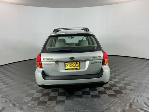 Used 2006 Subaru Outback 2.5i AWD/4WD image 6