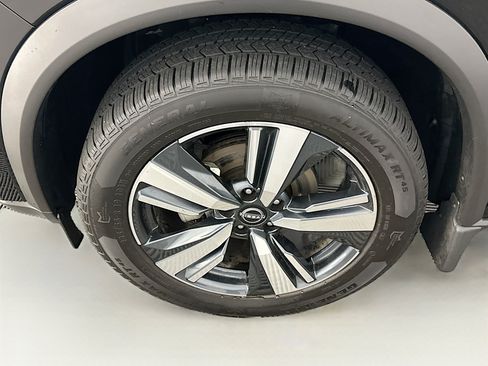 Used 2023 Nissan Rogue SL w/ SL Premium Package AWD/4WD image 11