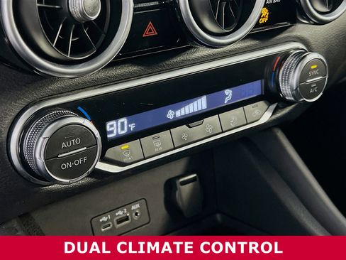 Used 2022 Nissan Sentra SR w/ Trunk Package image 10