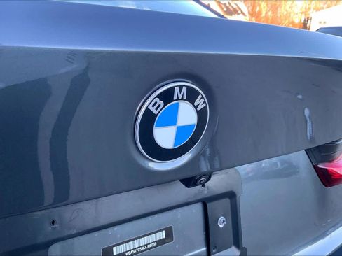 Used 2019 BMW 330i xDrive Sedan w/ M Sport Package image 32