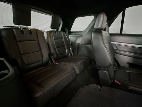 Used 2018 Ford Explorer Sport w/ Equipment Group 401A AWD/4WD image 35