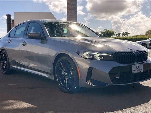 Used 2023 BMW 330i Sedan w/ M Sport Package RWD image 2
