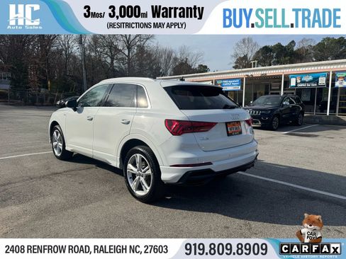 Used 2020 Audi Q3 2.0T Premium image 3