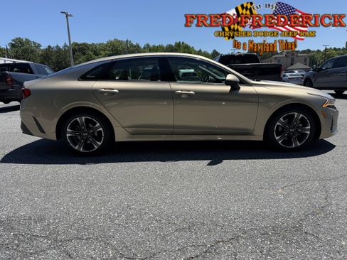 Used 2021 Kia K5 EX FWD image 9
