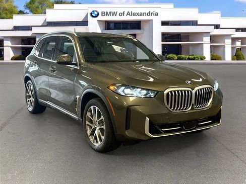 New 2026 BMW X5 xDrive40i w/ Climate Comfort Package AWD/4WD image 3