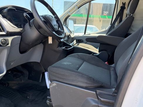 Used 2016 Ford Transit 150 130 Low Roof RWD image 5