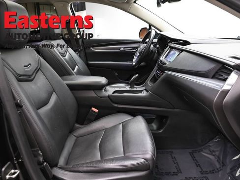 Used 2019 Cadillac XT5 Luxury image 26