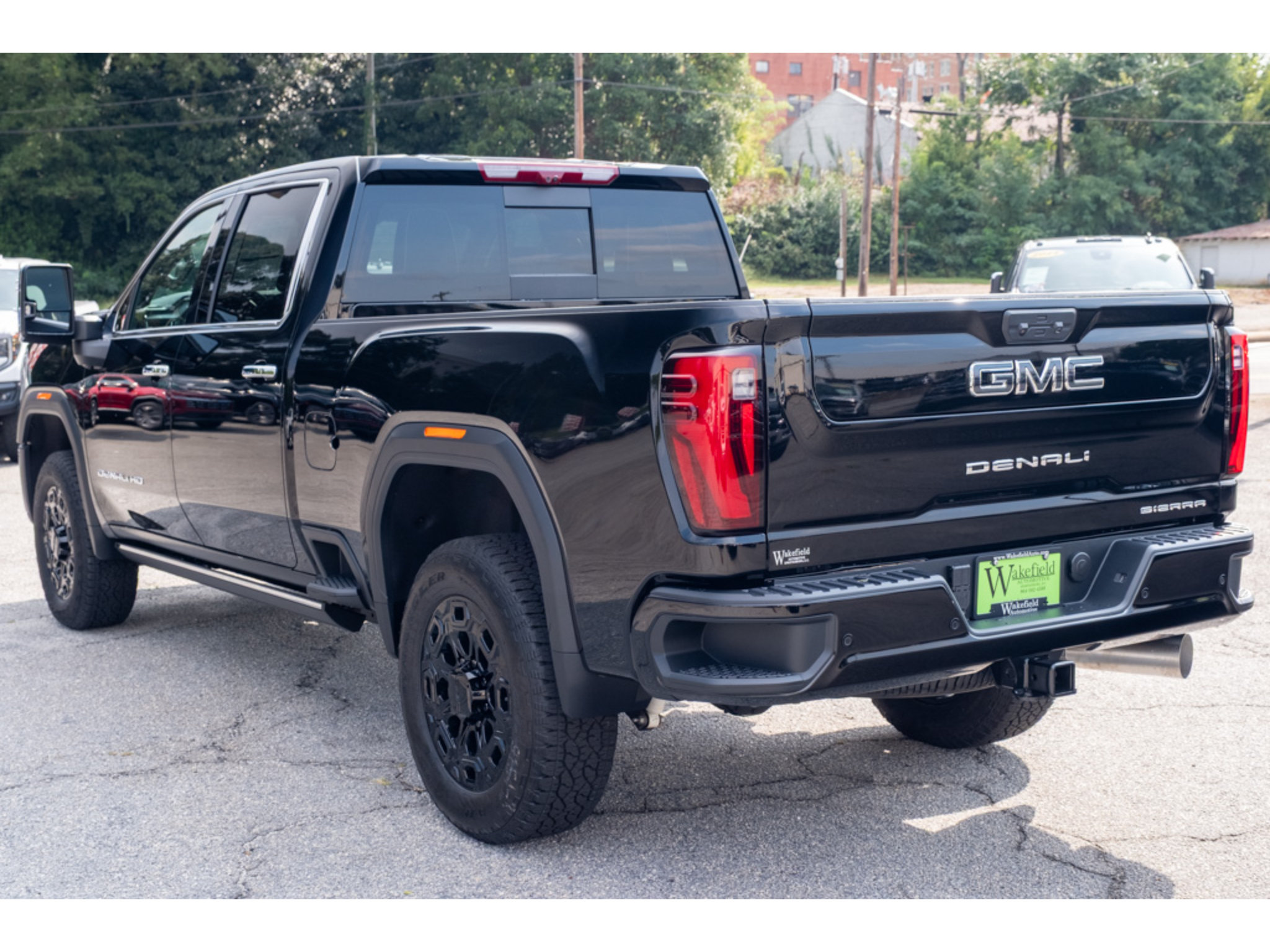 New 2026 GMC Sierra 2500 Denali Ultimate w/ LPO, Black Badging Package AWD/4WD image 6