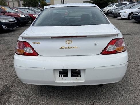Used 2002 Toyota Solara SE FWD image 3