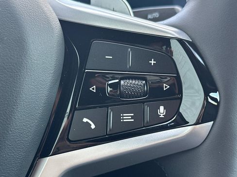 Used 2025 BMW 330i Sedan w/ Convenience Package image 31