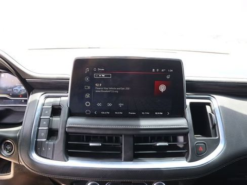 Used 2022 GMC Yukon XL SLT w/ SLT Luxury Package RWD image 20