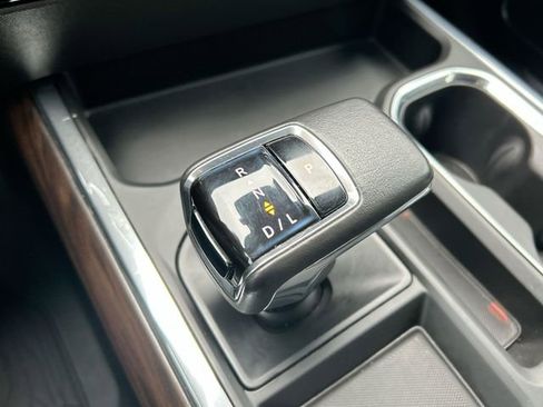 Used 2022 GMC Sierra 1500 SLT w/ SLT Premium Plus Package image 15