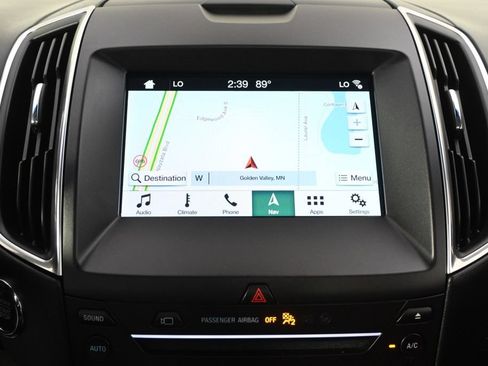 Used 2019 Ford Edge Titanium w/ Equipment Group 301A AWD/4WD image 29