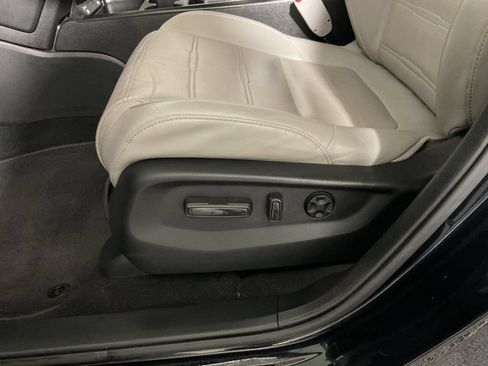 Used 2020 Honda CR-V EX-L image 21