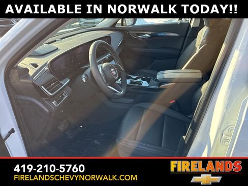 Certified 2025 Buick Envision Preferred image 12