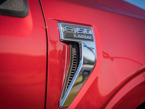 Certified 2022 Ford F150 Lariat image 10