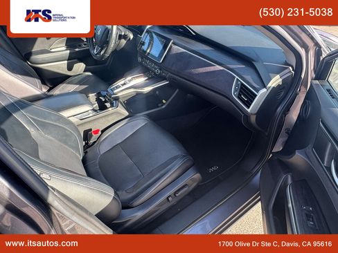 Used 2018 Honda Clarity Touring image 10