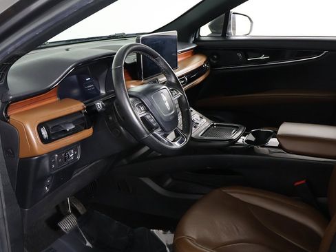 Used 2021 Lincoln Nautilus Reserve w/ Monochromatic Package image 26