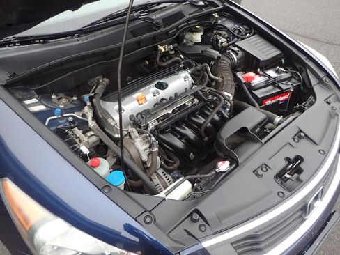 Used 2010 Honda Accord LX-P image 18