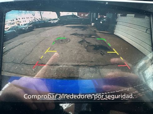 Used 2020 Nissan Versa SV image 20