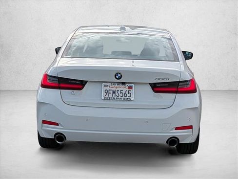 Certified 2023 BMW 330i 330i w/ Premium Package image 6