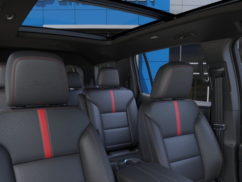 New 2026 Chevrolet Traverse RS w/ LPO, Floor Liner Package AWD/4WD image 24