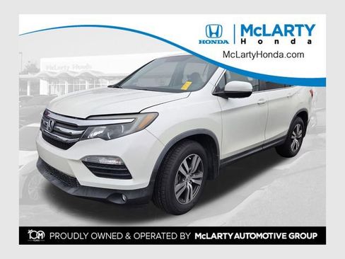 Used 2016 Honda Pilot EX image 1