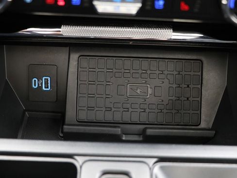 Used 2023 Ford F150 Lariat w/ Equipment Group 502A High image 34