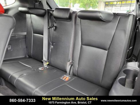 Used 2021 Toyota Highlander XSE image 17