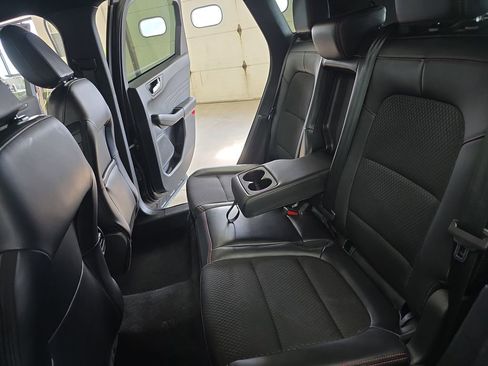 Used 2025 Ford Escape ST-Line AWD/4WD image 13