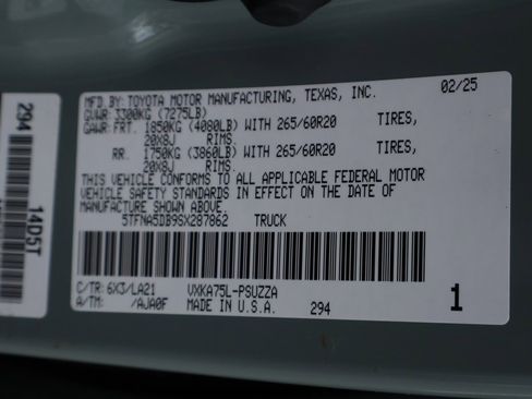 New 2025 Toyota Tundra Platinum image 45